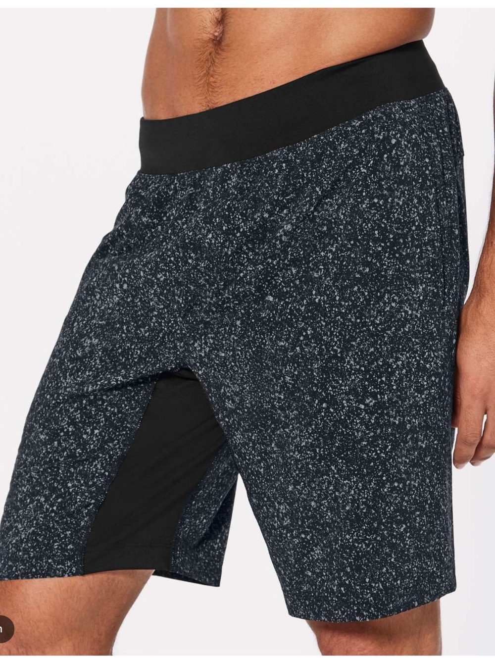 Lululemon men’s T.H.E. 9” gray/black speckled linerless shorts Large